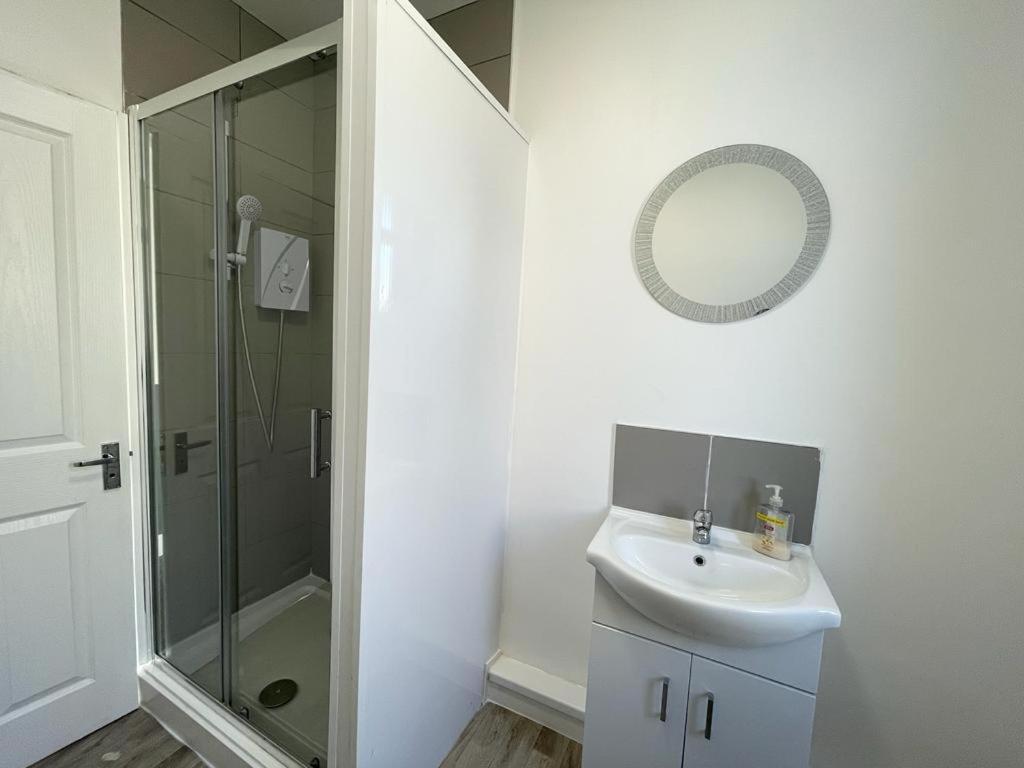 The Central Suite Sasco Apartments Blackpool Esterno foto